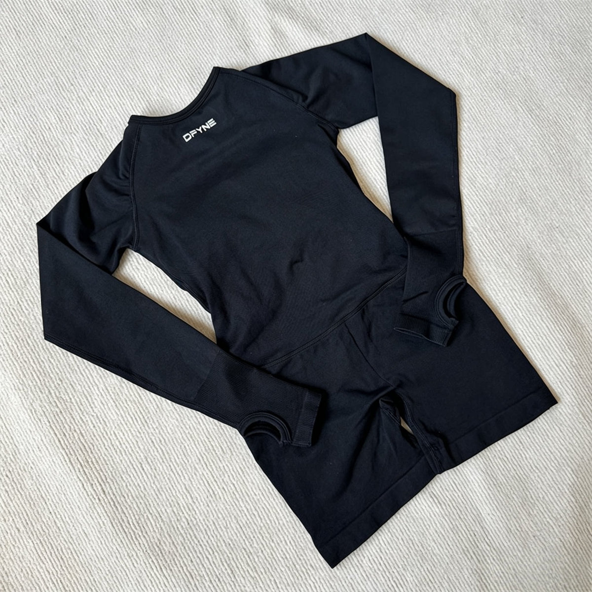 DFYNE Seamless Sculpt Long-Sleeve Playsuit Black