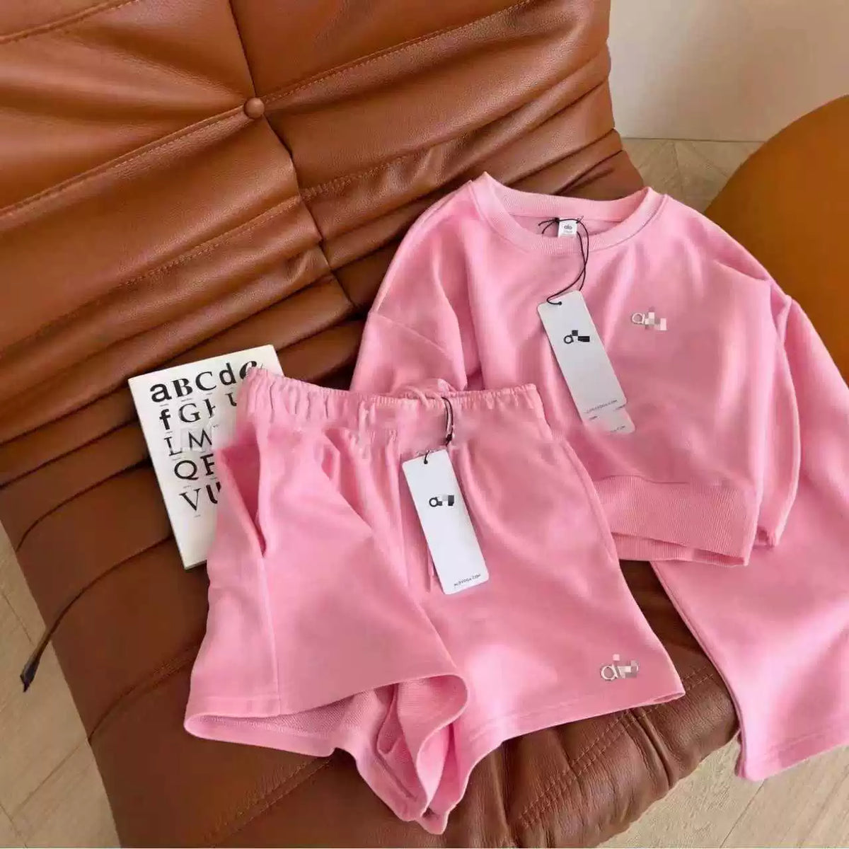 Alo Off-White Sweatshirt & Short Set