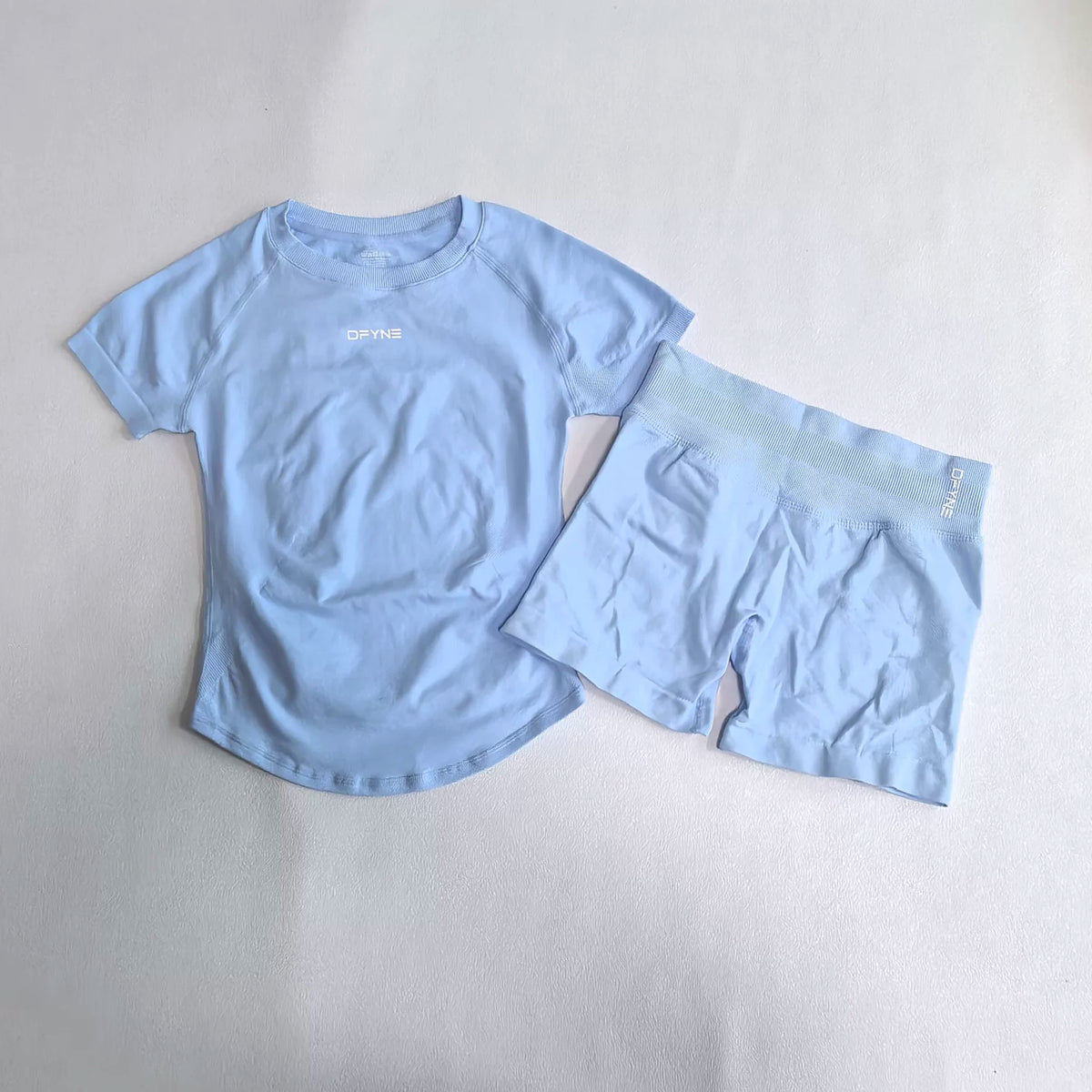 DFYNE Seamless Compression Set Ice Blue