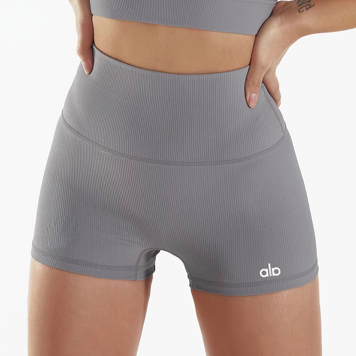 Alo Active High-Waisted Ribbed Short Grey