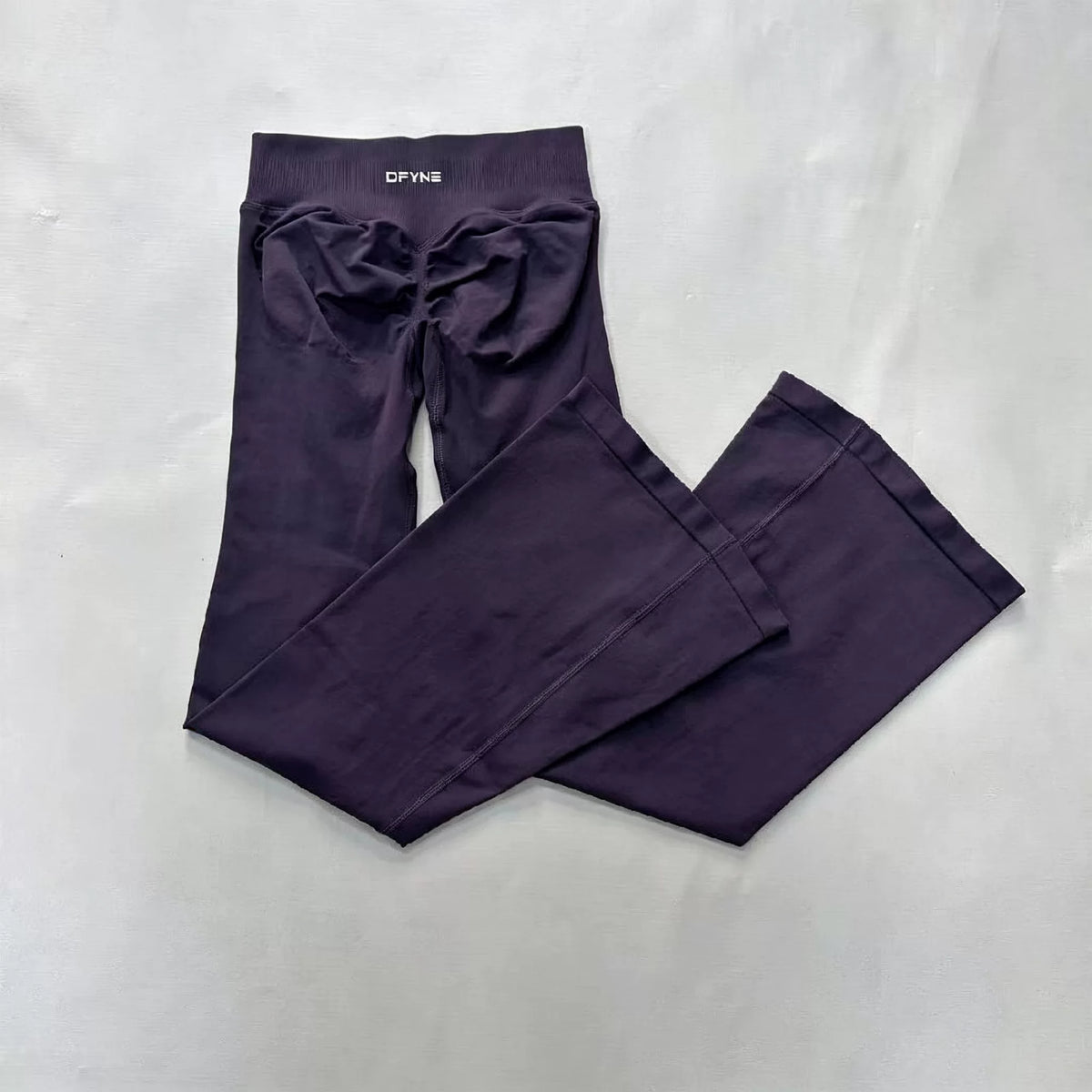 DFYNE Seamless Ruched Flared Legging Truffle Color