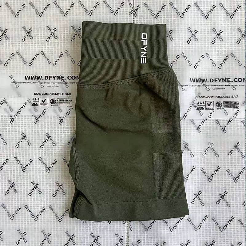 DFYNE Seamless High-Waisted Contour Short Olive Green